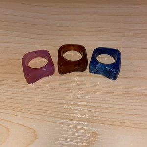 three chunky acrylic rings from amazon